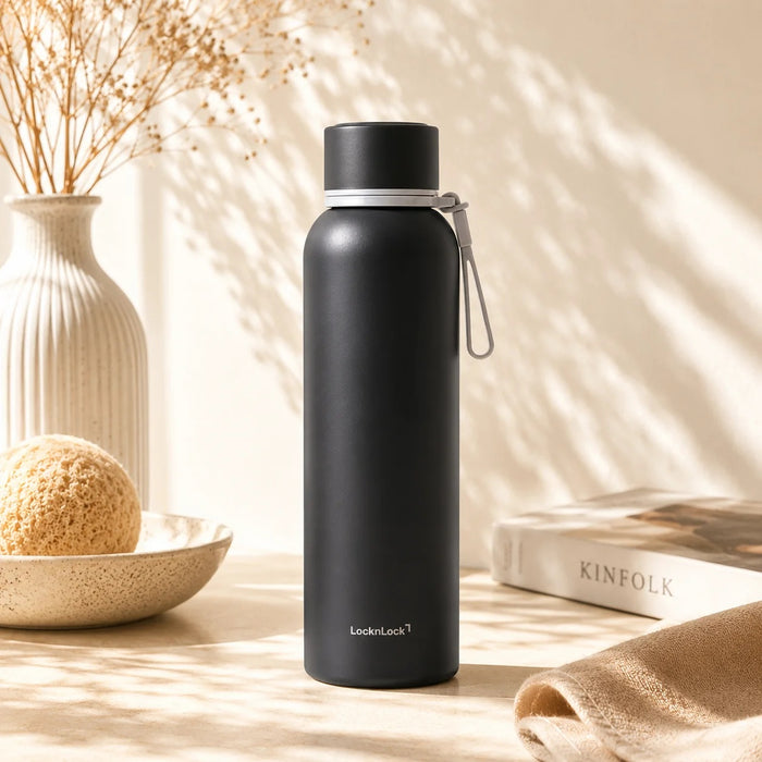 لوك آند لوك أكتيف كومفورت زجاجة حرارية ستانلس استيل 900 مللي أسود - LHC4429BLK